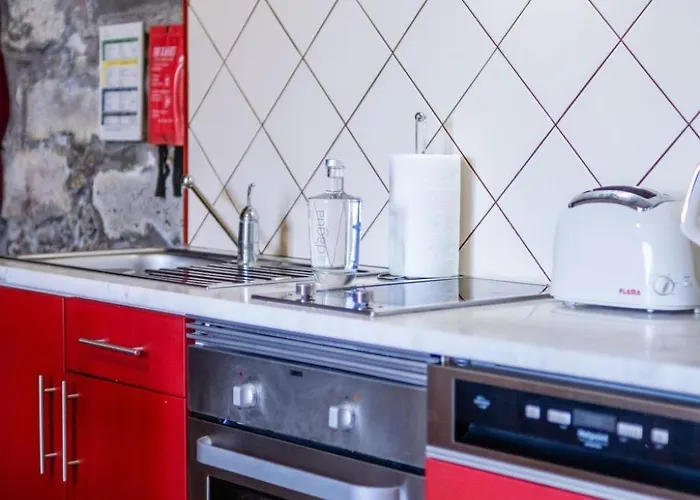 Сasa de vacaciones Casa Da Fonte - Historisches Steinhaus Auf Den A By Interhome