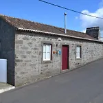 Сasa de vacaciones Casa Da Fonte - Historisches Steinhaus Auf Den A By Interhome Algarvia
