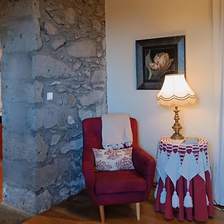 Casa Da Fonte - Historisches Steinhaus Auf Den A By Interhome *