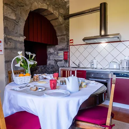 Casa Da Fonte - Historisches Steinhaus Auf Den A By Interhome Ferienhaus