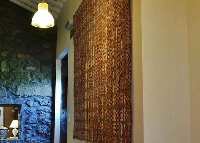 Casa Da Fonte - Historisches Steinhaus Auf Den A By Interhome *