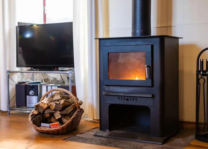 Casa Da Fonte - Historisches Steinhaus Auf Den A By Interhome